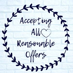 💕💕Accepting all REASONABLE offers 💕💕